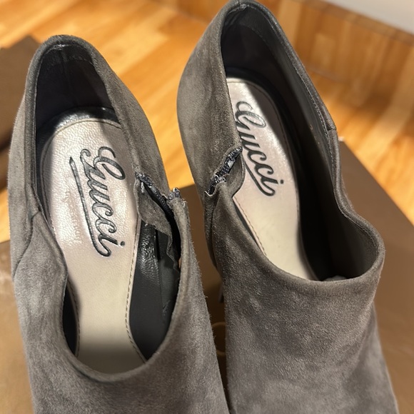 GUCCI grey suede stiletto ankle boots w BOX & 2 DUST BAGS 37.5 - Picture 4 of 10